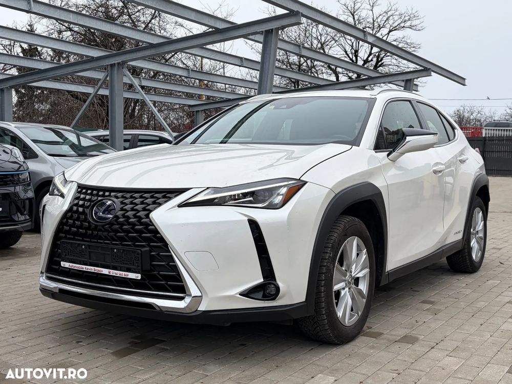 Lexus UX 250h Business Edition - 1