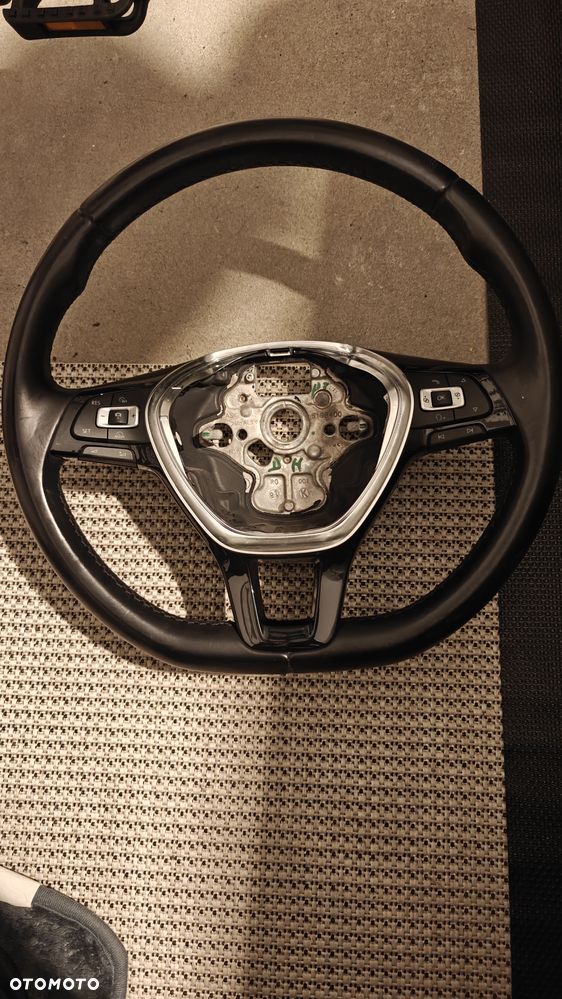 Volkswagen Passat 2.0 TDI BMT Comfortline DSG - 26