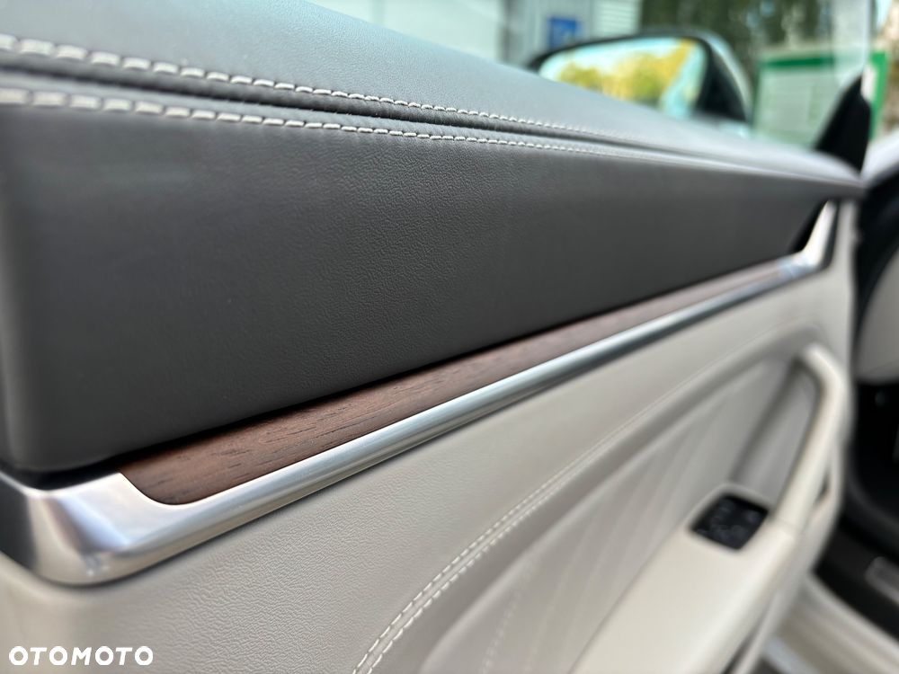 Porsche 911 Carrera 4S Cabrio - 13