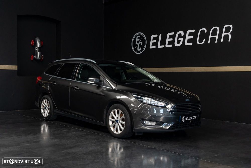 Ford Focus - 1