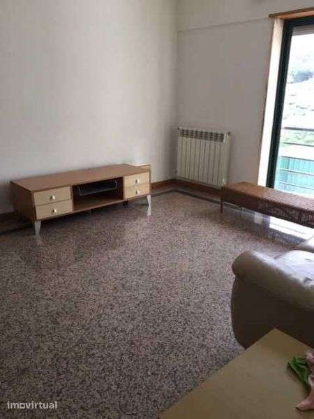 T1 Mobilado com Garagem – Rua Cláudio Nunes, Benfica - Grande imagem: 5/12