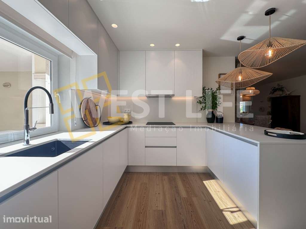 Apartamento T2 totalmente renovado e mobilado em condomínio fechado... - Grande imagem: 2/33