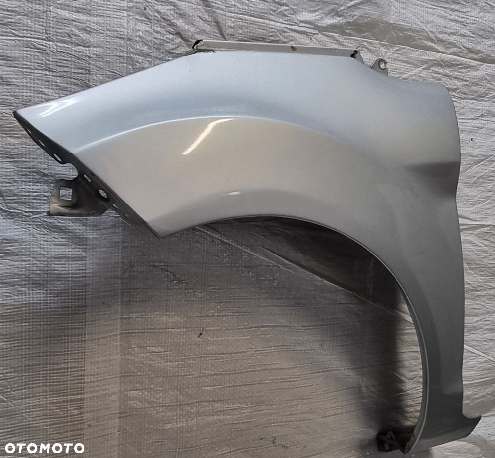 BŁOTNIK LEWY PRZÓD FORD FIESTA VII MK7 KOD LAKIERU G9 - 3