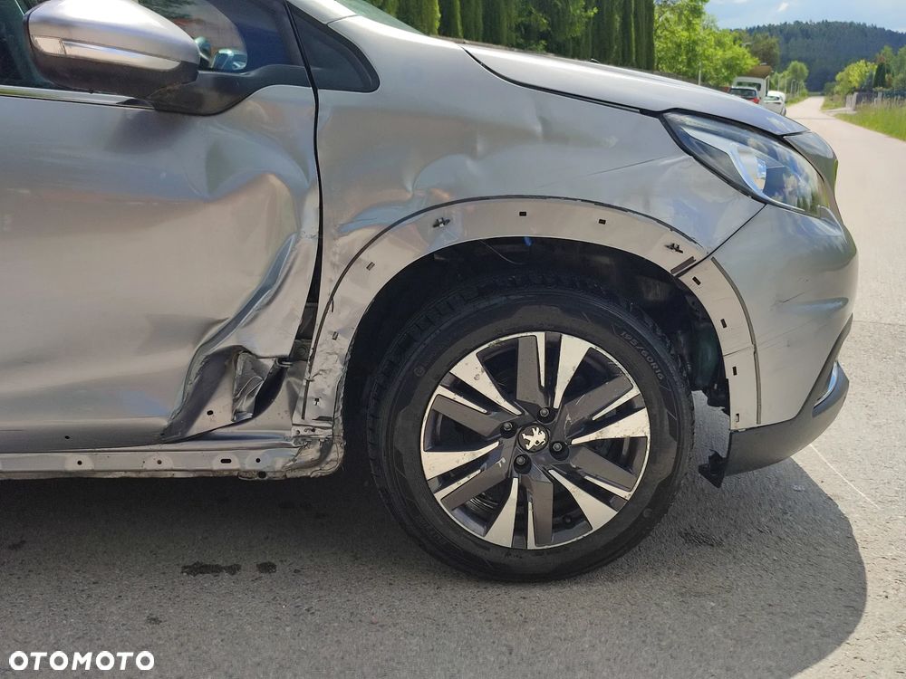 Peugeot 2008 1.5 BlueHDi Allure - 10
