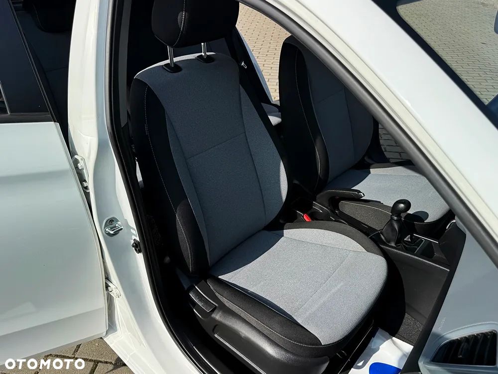 Hyundai i20 1.25 Classic + - 25