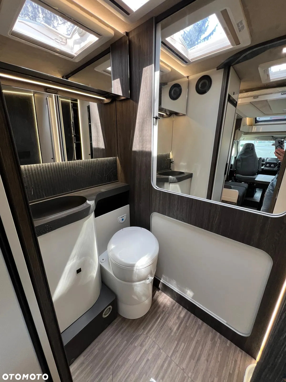 Mobilvetta Kea Kompakt 55 - Długość 6,36m  140 KM automat waga: 2650kg - 14