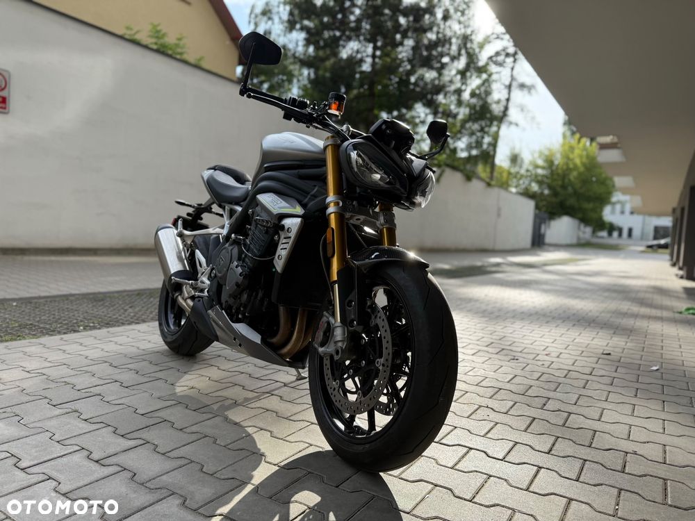Triumph Speed Triple - 34