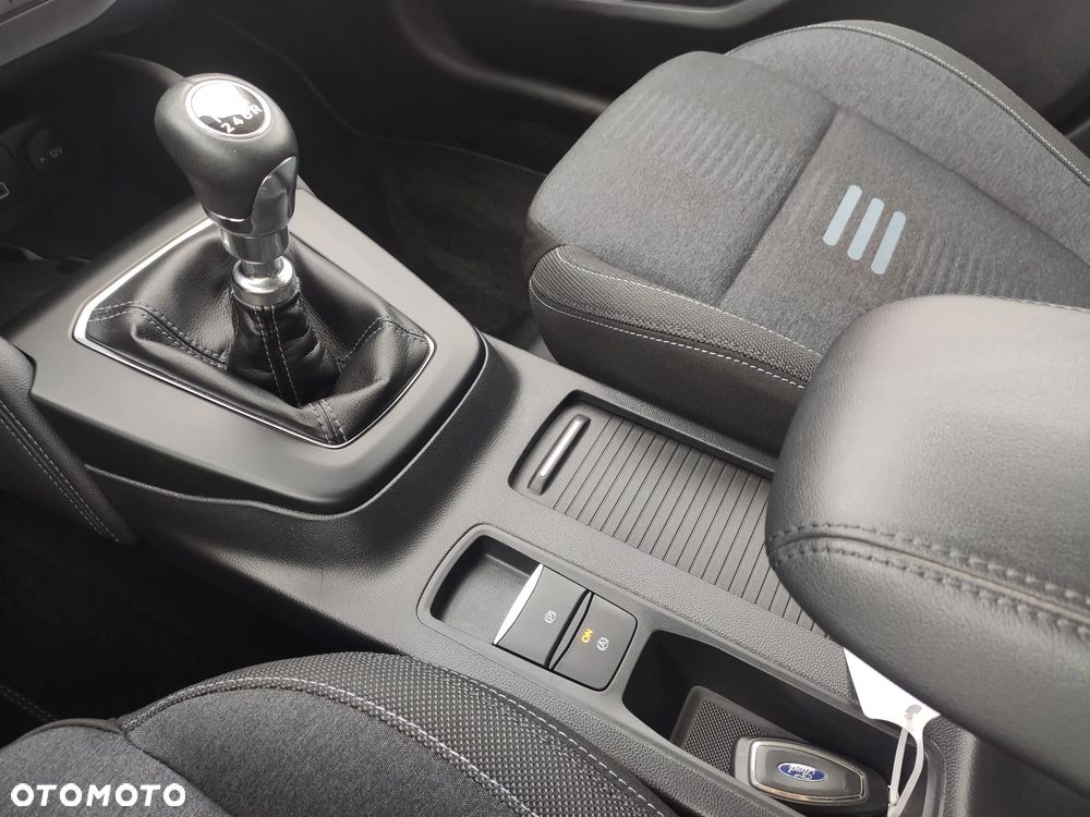 Ford Focus 1.0 EcoBoost mHEV Active X - 31