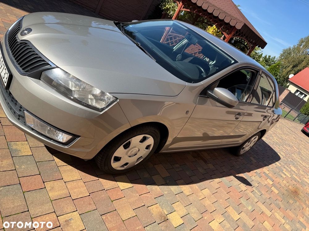 Skoda RAPID - 8