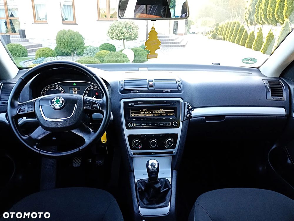 Skoda Octavia 2.0 TDI Ambiente - 24