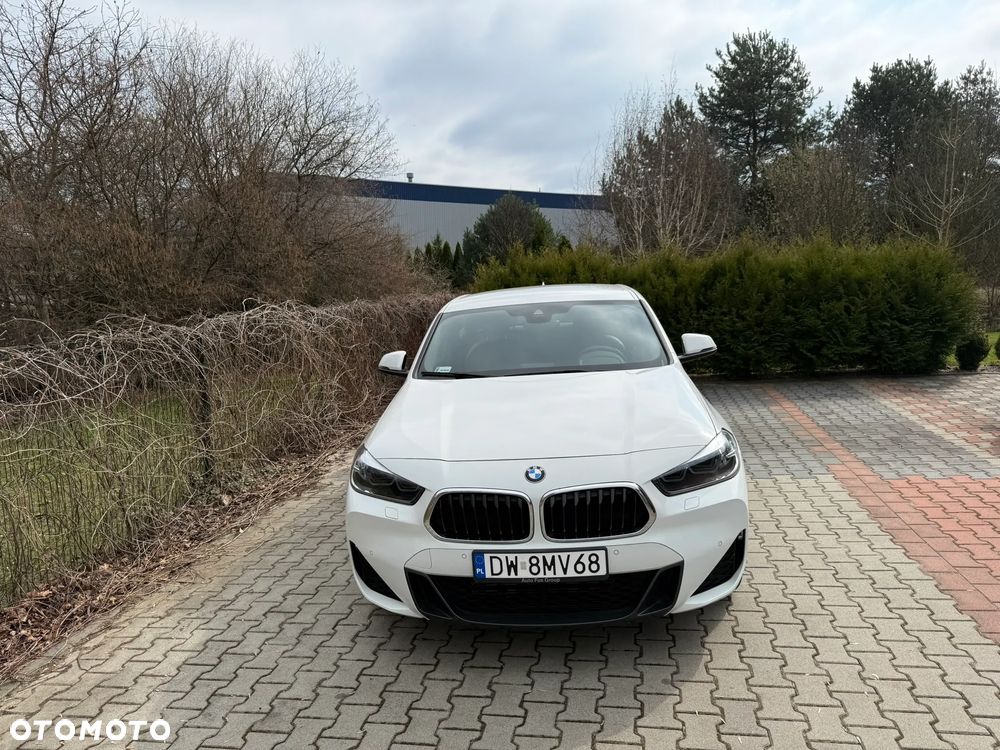 BMW X2 sDrive18i - 1