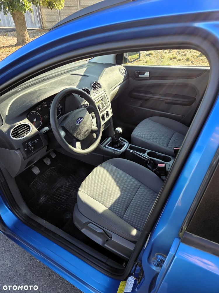 Ford Focus - 16