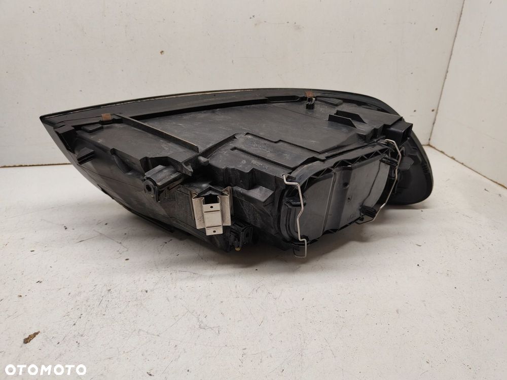 VOLVO C30 SOCZEWKA ZW LAMPA LEWY PRZÓD 31214537 - 6