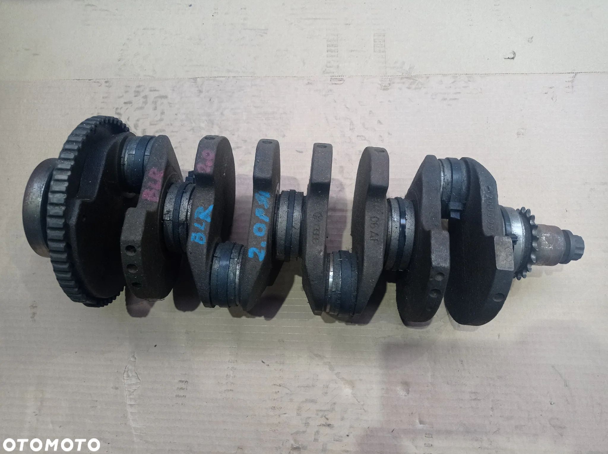 WAŁ KORBOWY A3 8P GOLF V A4 B6 2.0 FSI AWA ALT BLR 06AF - 1