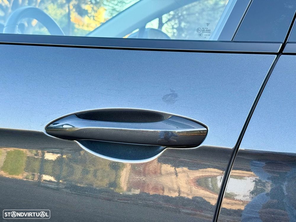 Porsche Panamera Sport Turismo 4 E-Hybrid - 21