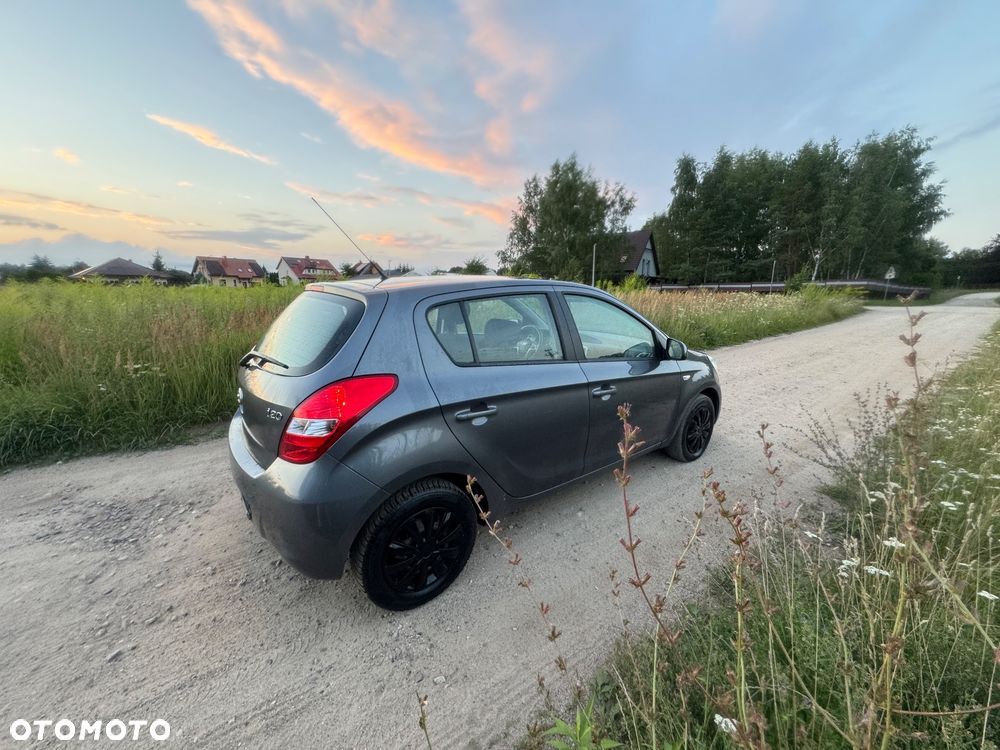 Hyundai i20 1.2 Edition 20 - 6