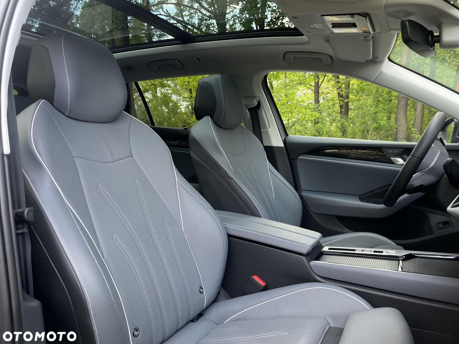 Volkswagen Passat 2.0 TDI EVO Elegance DSG - 25