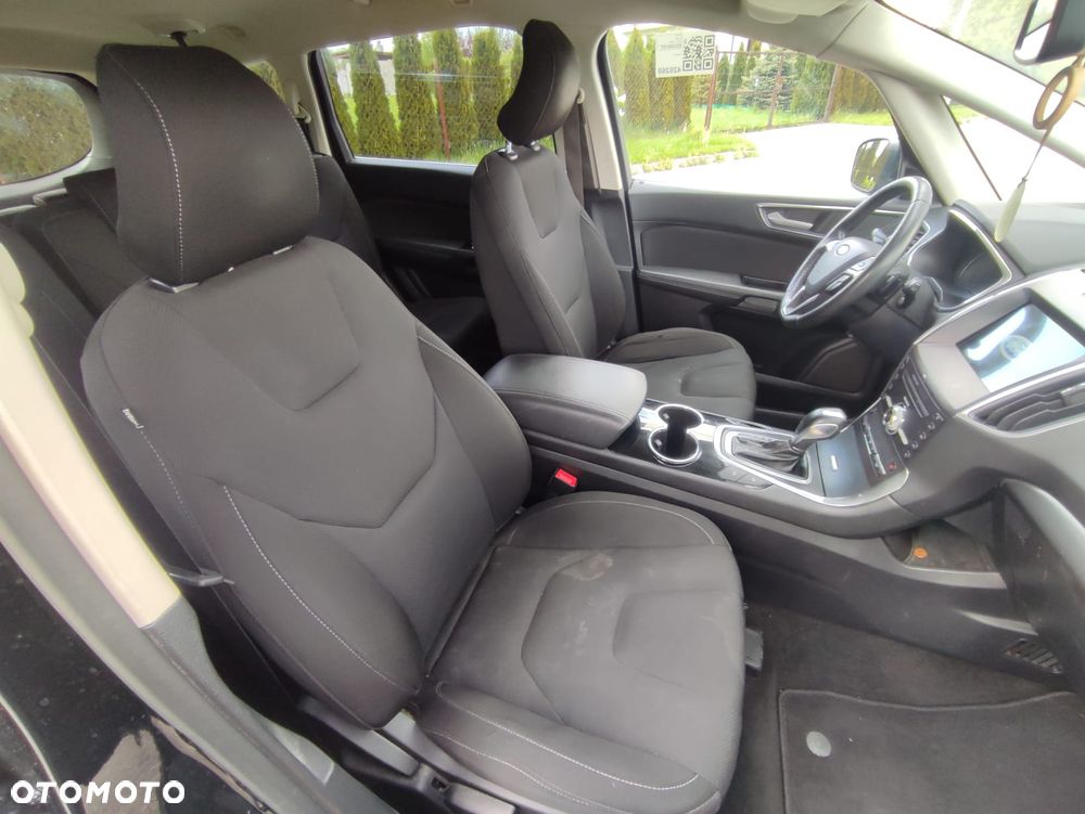 Ford S-Max 2.0 TDCi Bi-Turbo Titanium PowerShift - 24