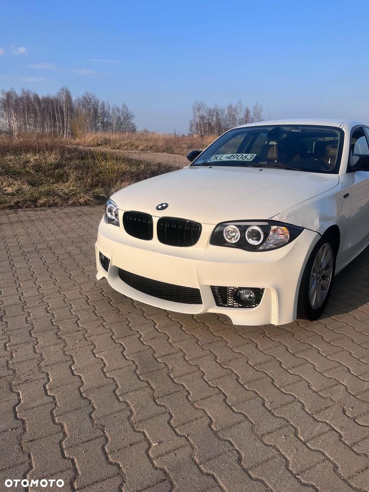 BMW Seria 1 2008 photo 3