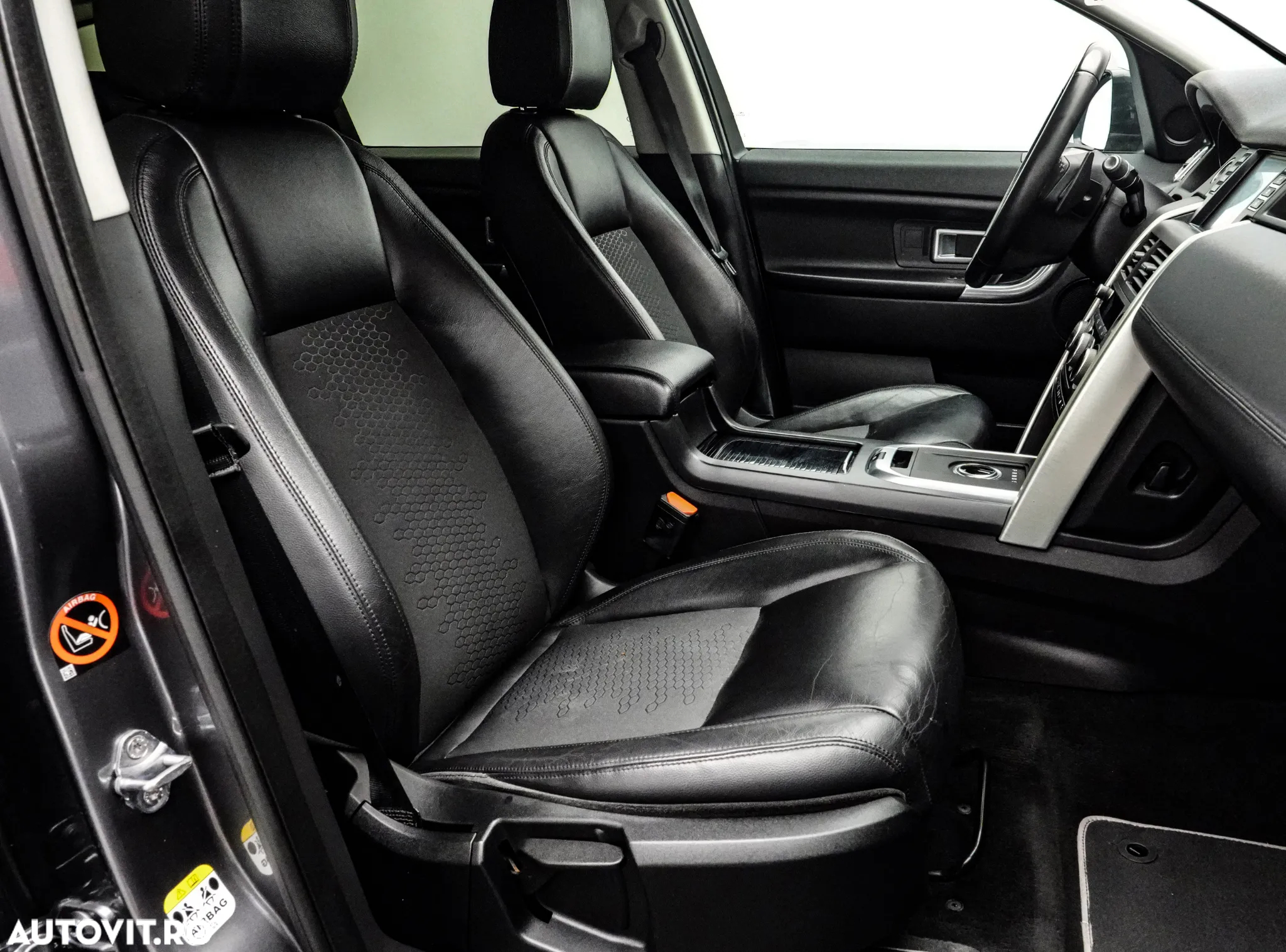 Land Rover Discovery Sport 2.0 l TD4 HSE Aut. - 14