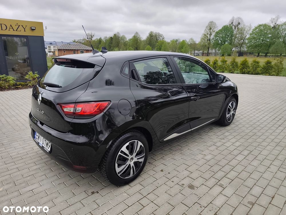 Renault Clio 1.2 16V Expression - 5