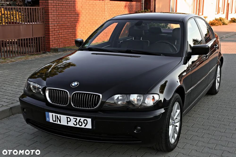 BMW Seria 3 318i - 6