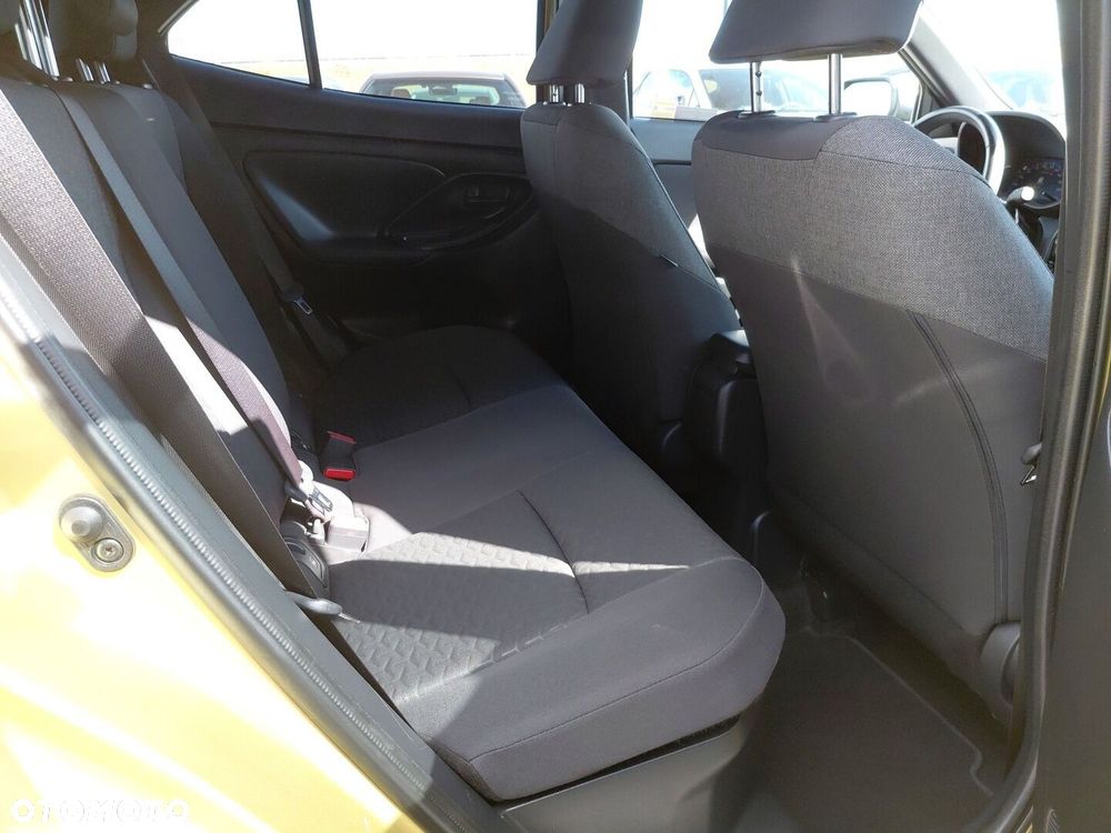 Toyota Yaris Cross Hybrid 1.5 Comfort - 10