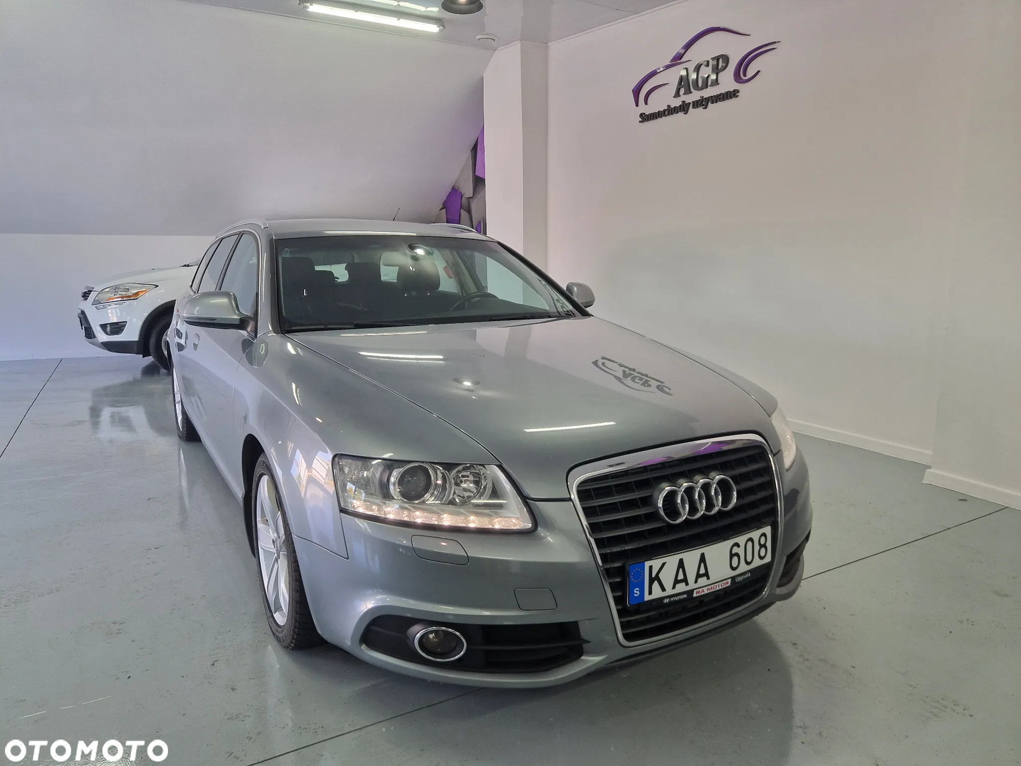 Audi A6 - 4