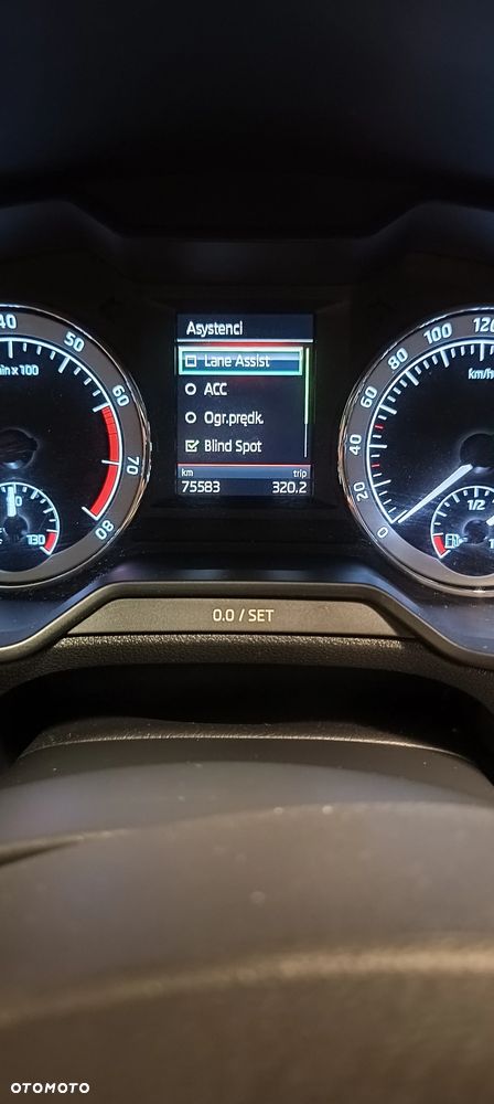 Skoda Octavia 2.0 TSI 4x4 Style DSG - 26