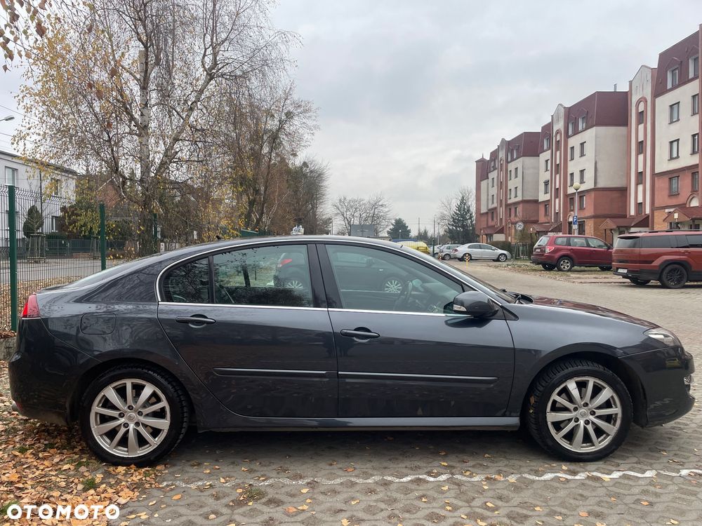 Renault Laguna 2.0 dCi Bose Edition - 4