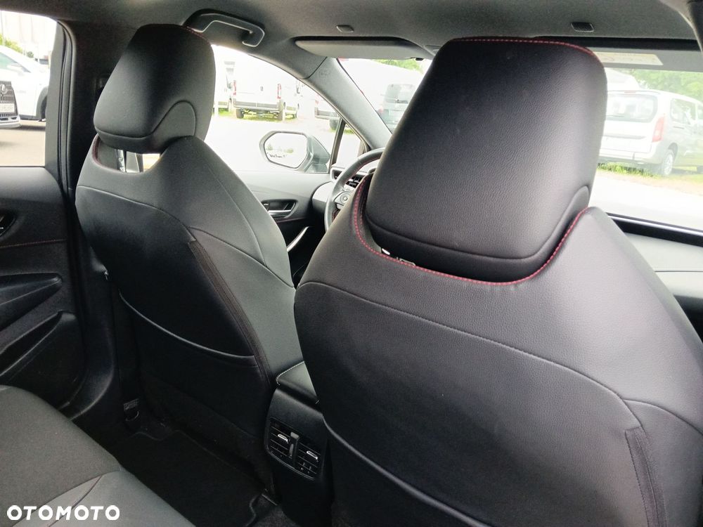 Toyota Corolla - 11