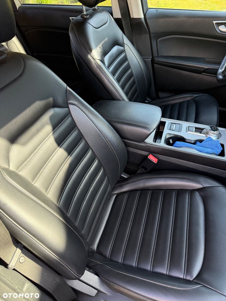 Ford Edge - 7