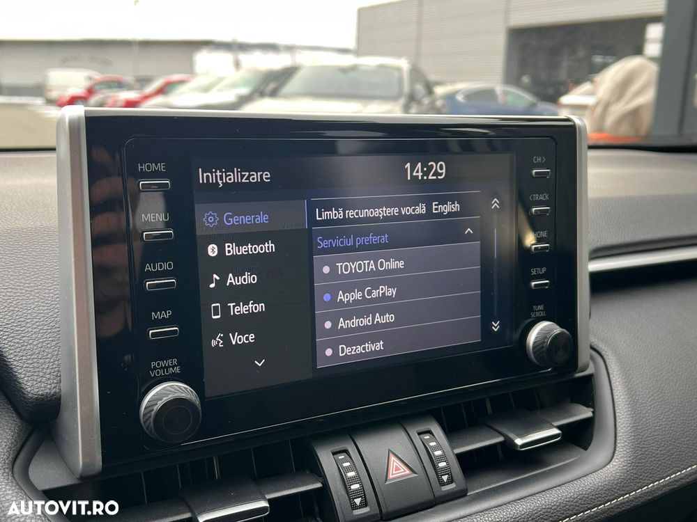 Toyota RAV4 2.5 4x4 Hybrid Team Deutschland - 21