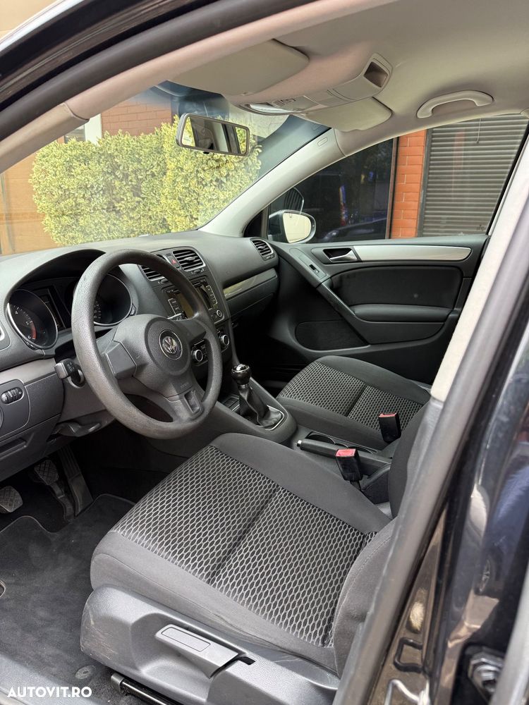 Volkswagen Golf 1.6 TDI BlueMotion Technology DPF Comfortline - 6