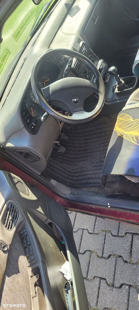 Daewoo Espero 1.5 GLX - 6