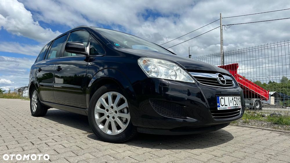 Opel Zafira 1.8 Sport - 1