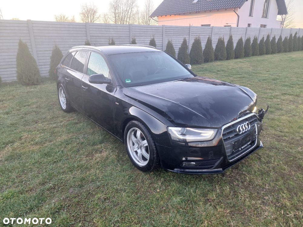 Audi A4 Avant 2.0 TDI DPF quattro S tronic S line Sportpaket - 4