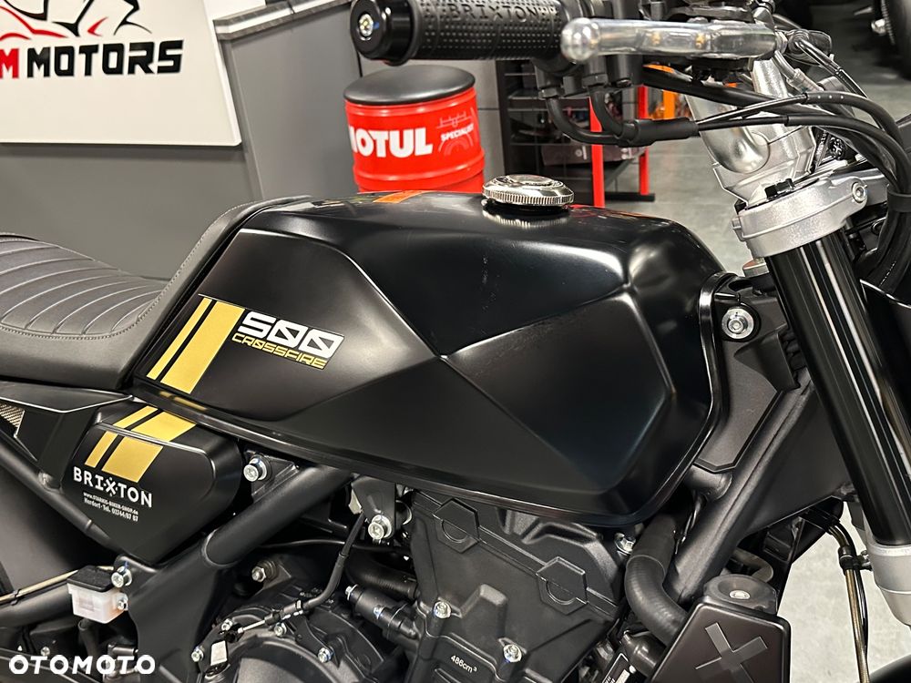 Brixton Crossfire - 17