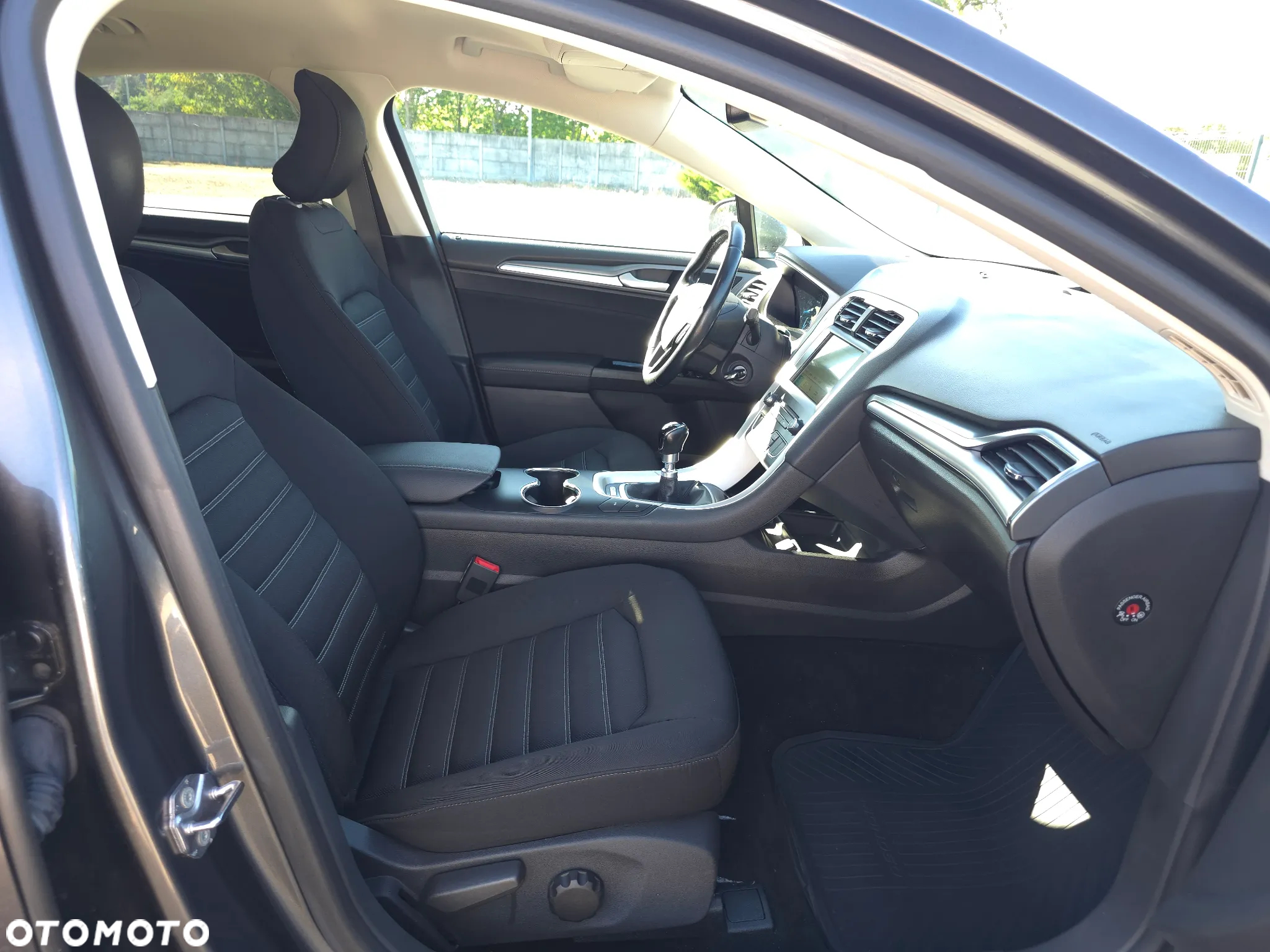 Ford Mondeo 1.5 EcoBoost Edition - 16