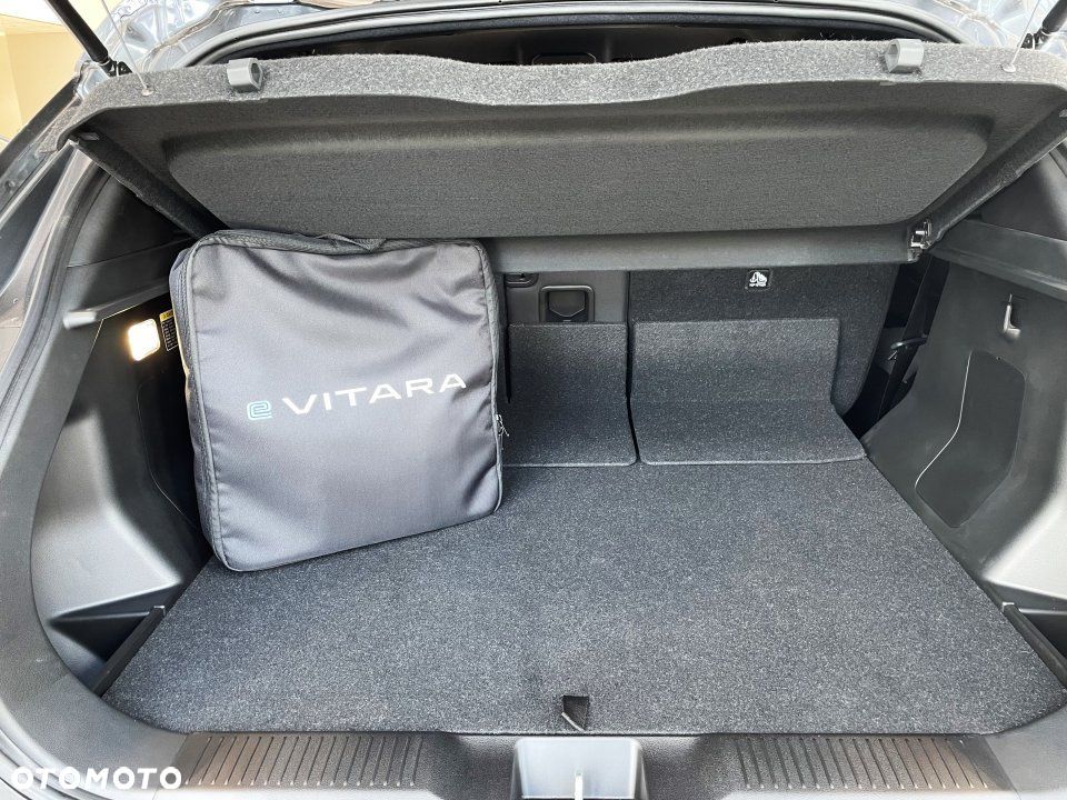Suzuki e VITARA - 13