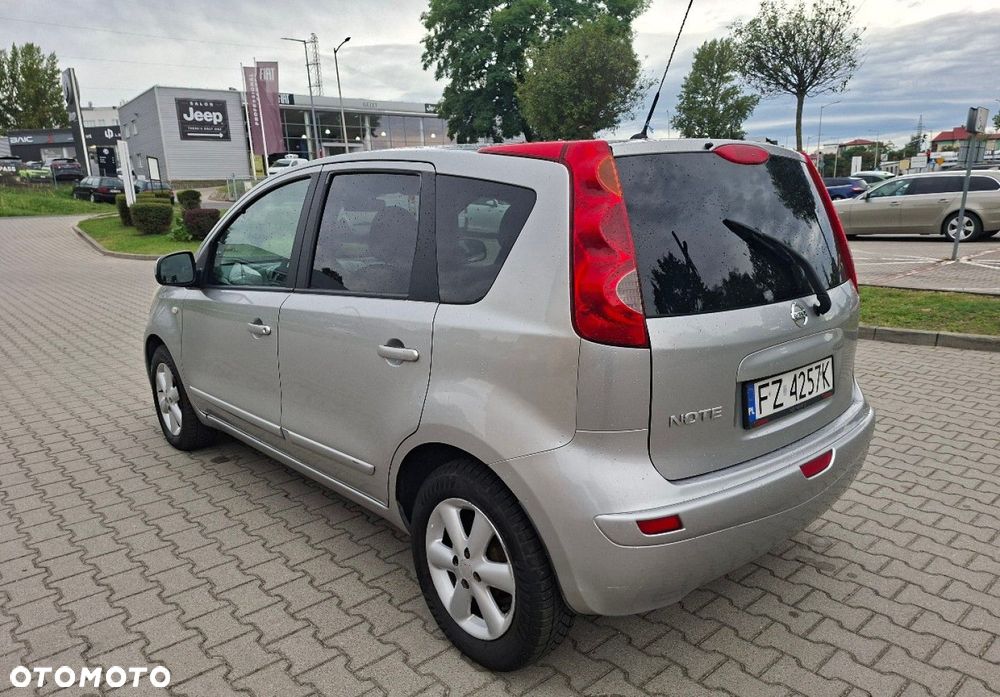 Nissan Note - 10