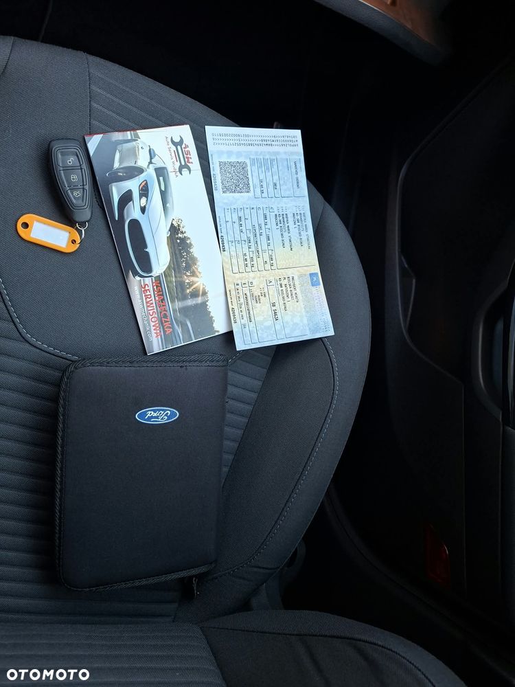 Ford Focus - 25