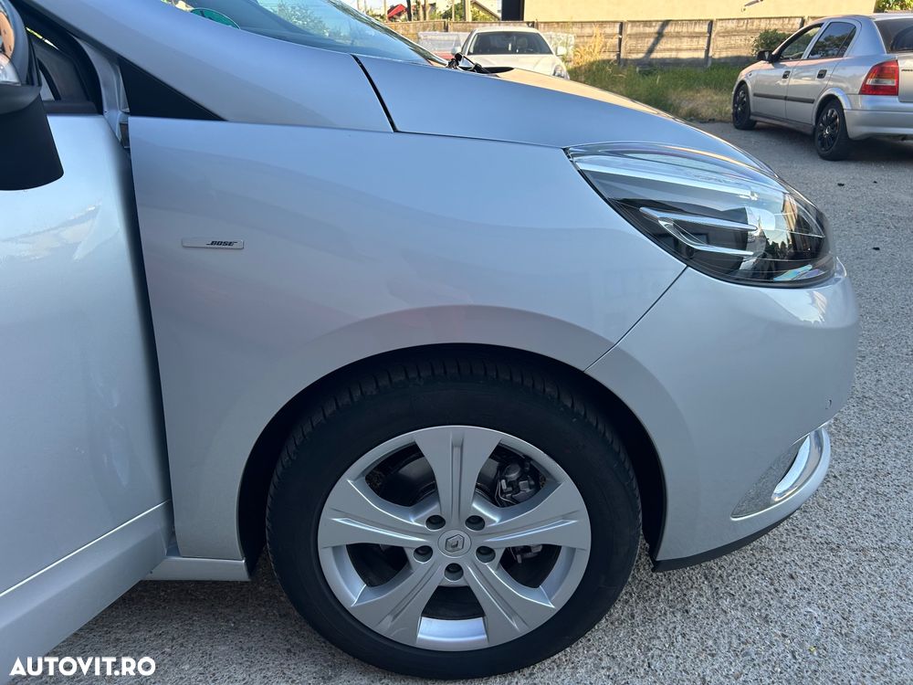 Renault Scenic - 22