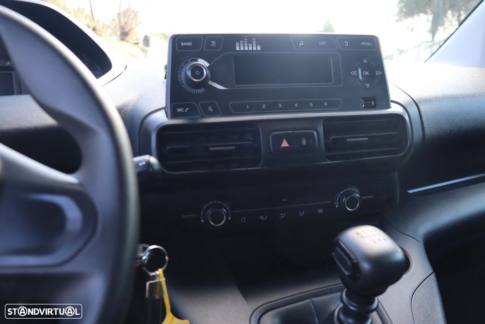 Peugeot Partner BlueHDi 100 L2 EHZ Cabine Dupla - 8