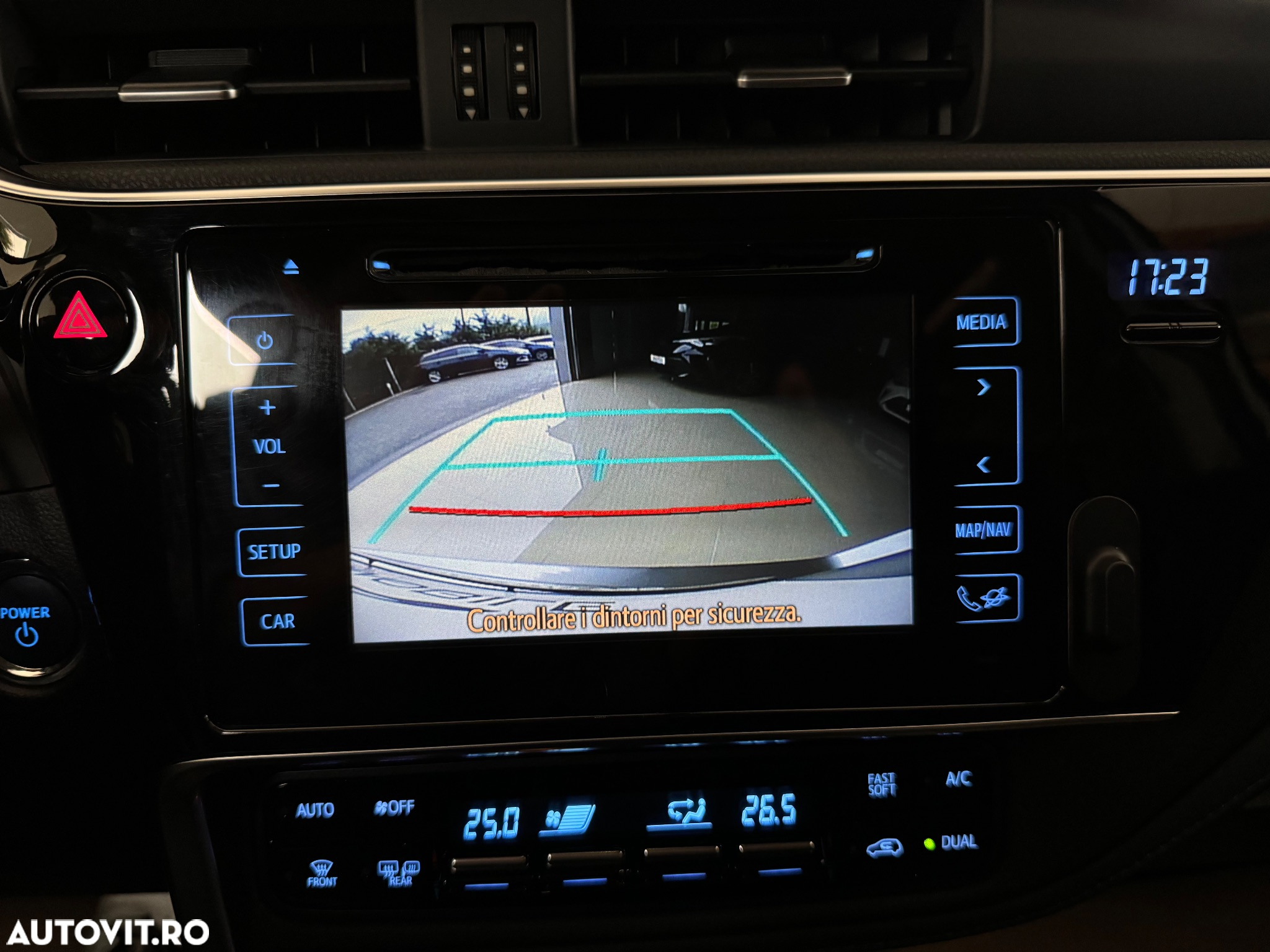 Toyota Auris 1.8 VVT-i Hybrid Automatik Touring Sports Edition-S - 28