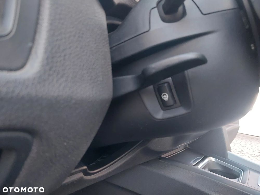 BMW Seria 3 - 24