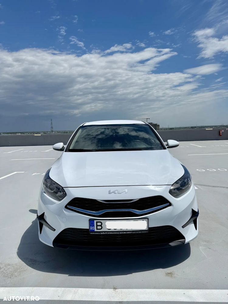 Kia Ceed 1.5 T-GDI 7DCT MHEV GT Line - 3