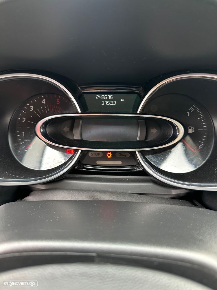 Renault Clio Sport Tourer dCi 75 Stop & Start Expression - 15