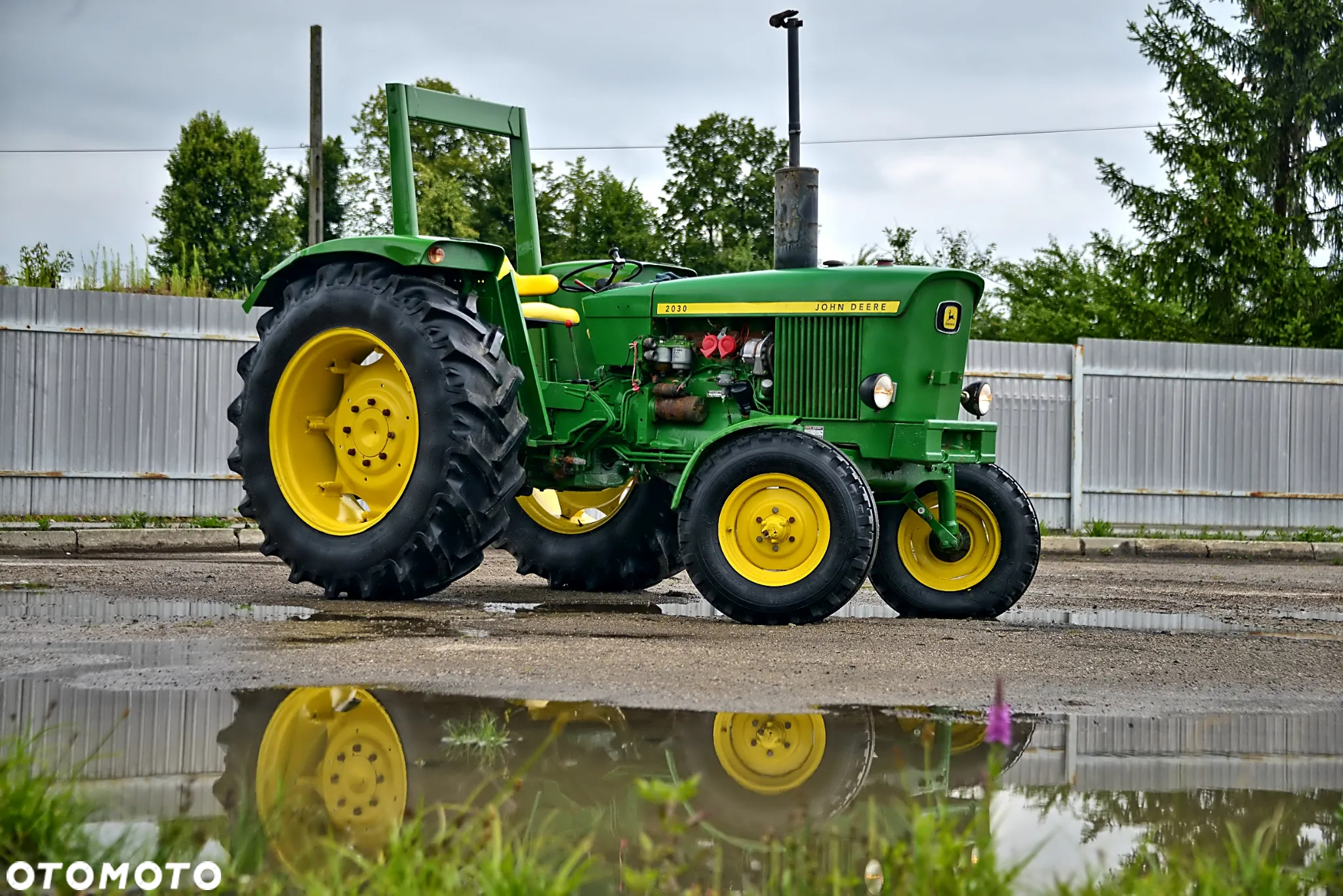 John Deere 2030 S - 2