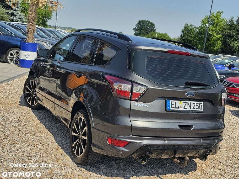 Ford Kuga 1.5 EcoBoost 2x4 ST-Line - 18